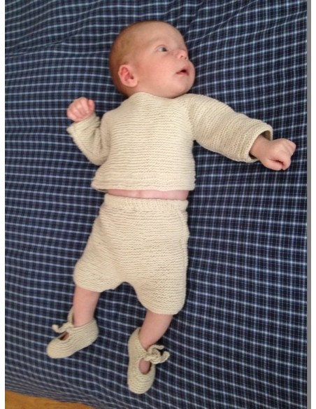 Jersey, pantalón y patucos de bebé recién nacido Badalona