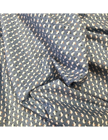 Popelín azul estampado pollitos 1M x 1.60M